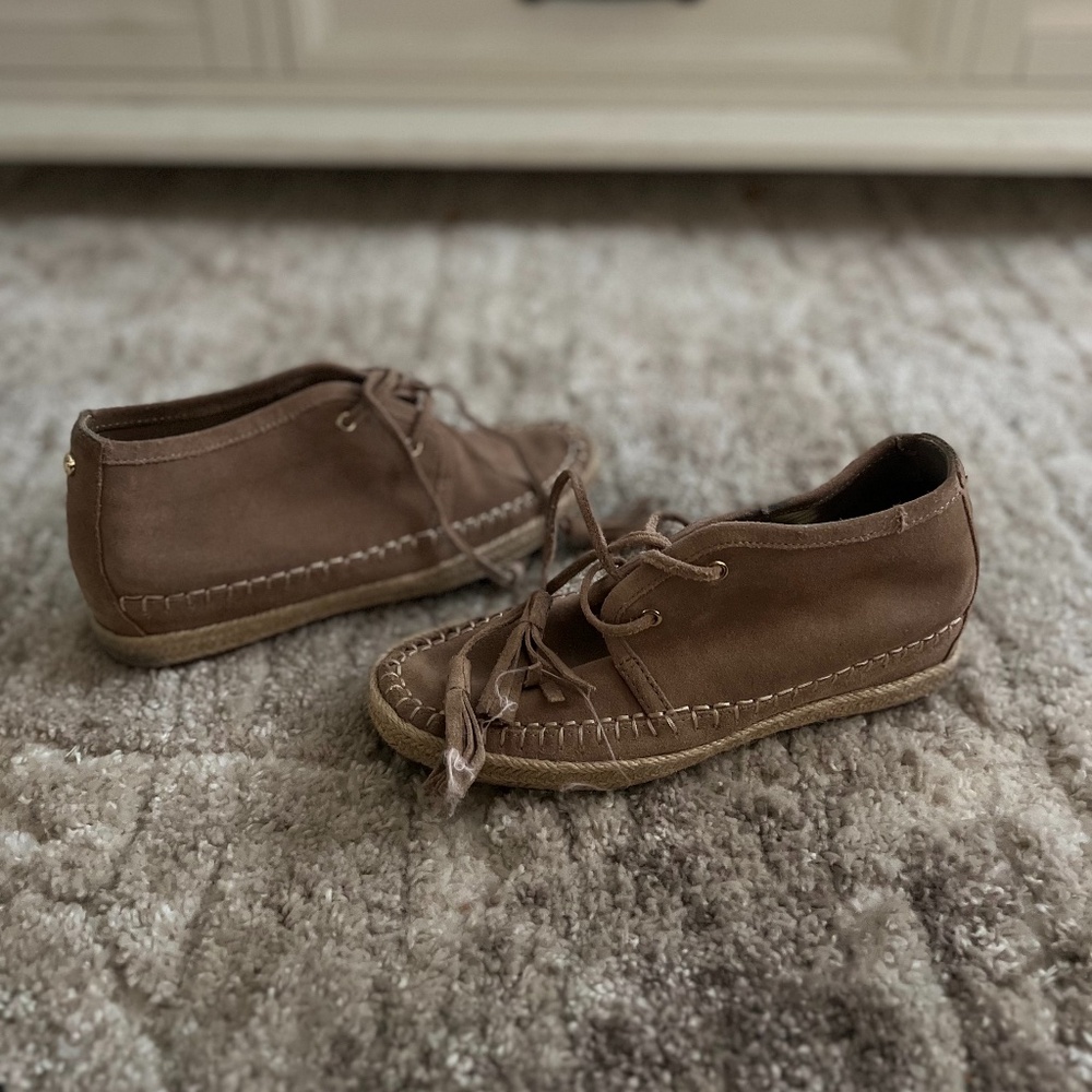 MICHAEL KORS KENDRICK SUEDE LACE-UP WEDGE Sz 7